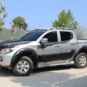 Mitsubishi L200 Kapı Kaplama 4 Parça 2015-2018 arası